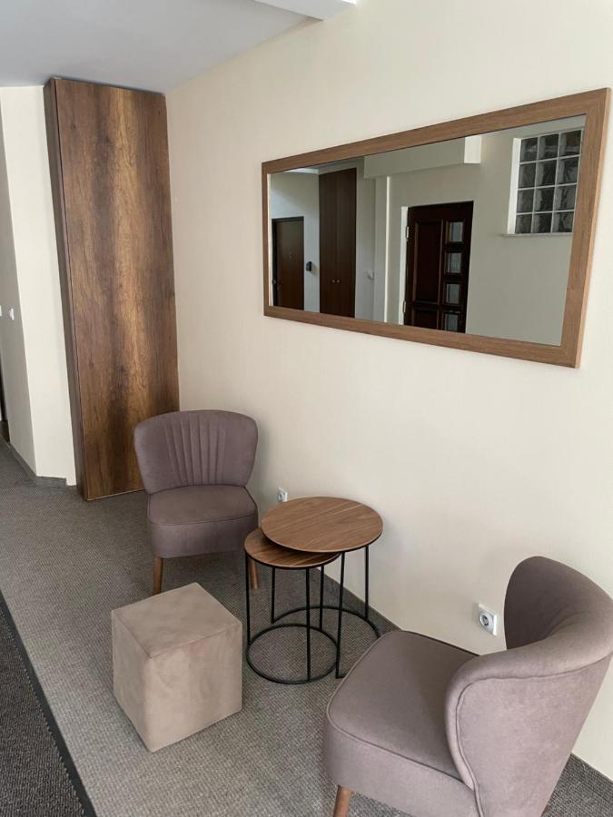 Hana Apartments Prishtina Pristina Exteriör bild
