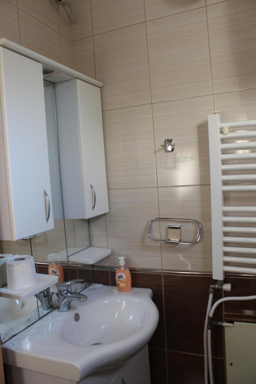 Hana Apartments Prishtina Pristina Exteriör bild
