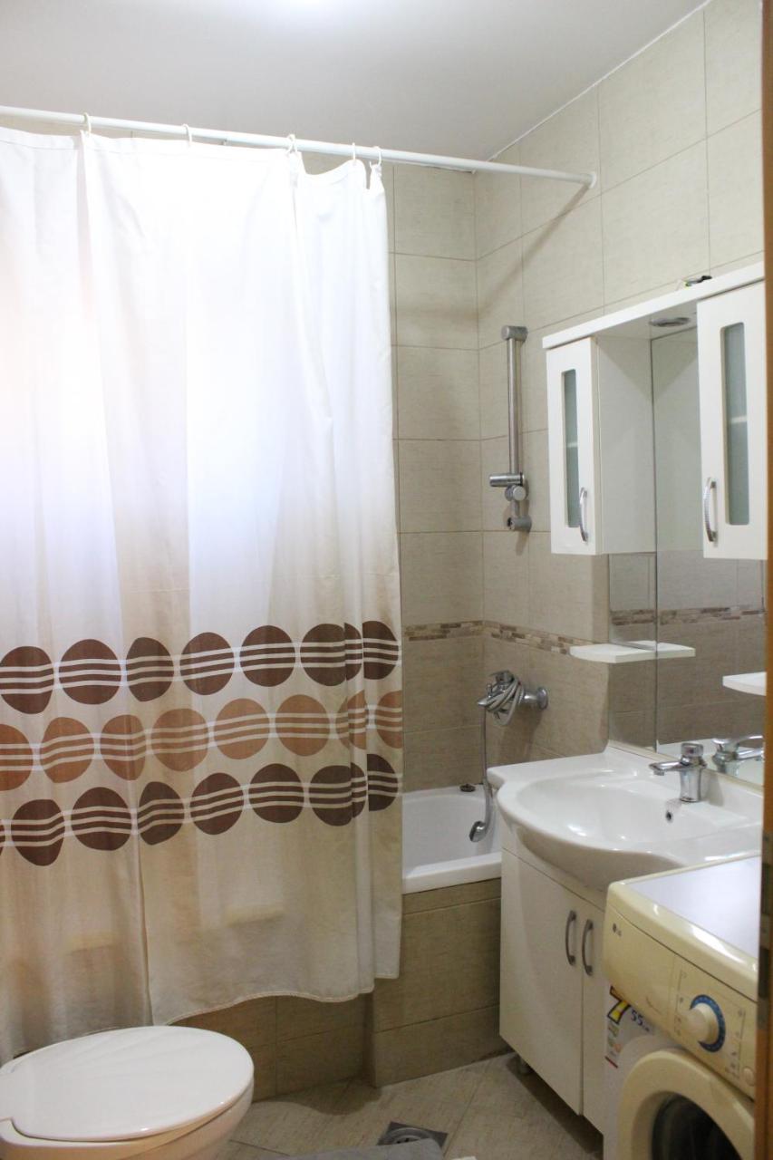 Hana Apartments Prishtina Pristina Exteriör bild